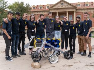 2021 Australian Rover Challenge: UofA rover and team