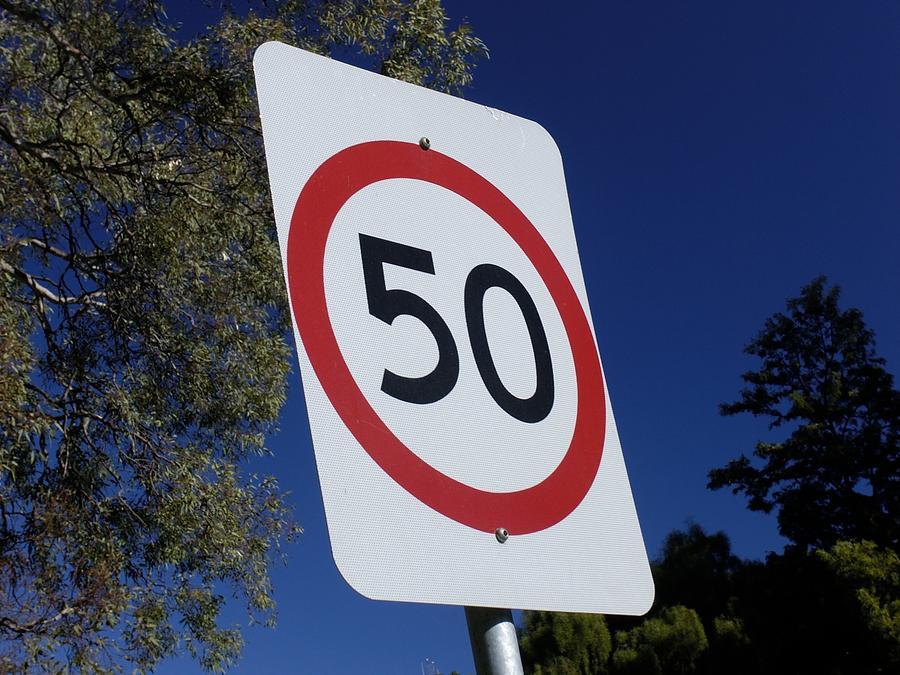 50km speed sign