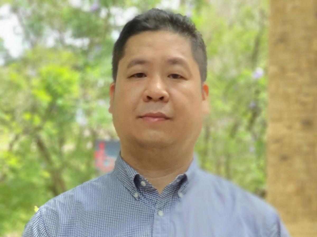 Van Truc Ngo