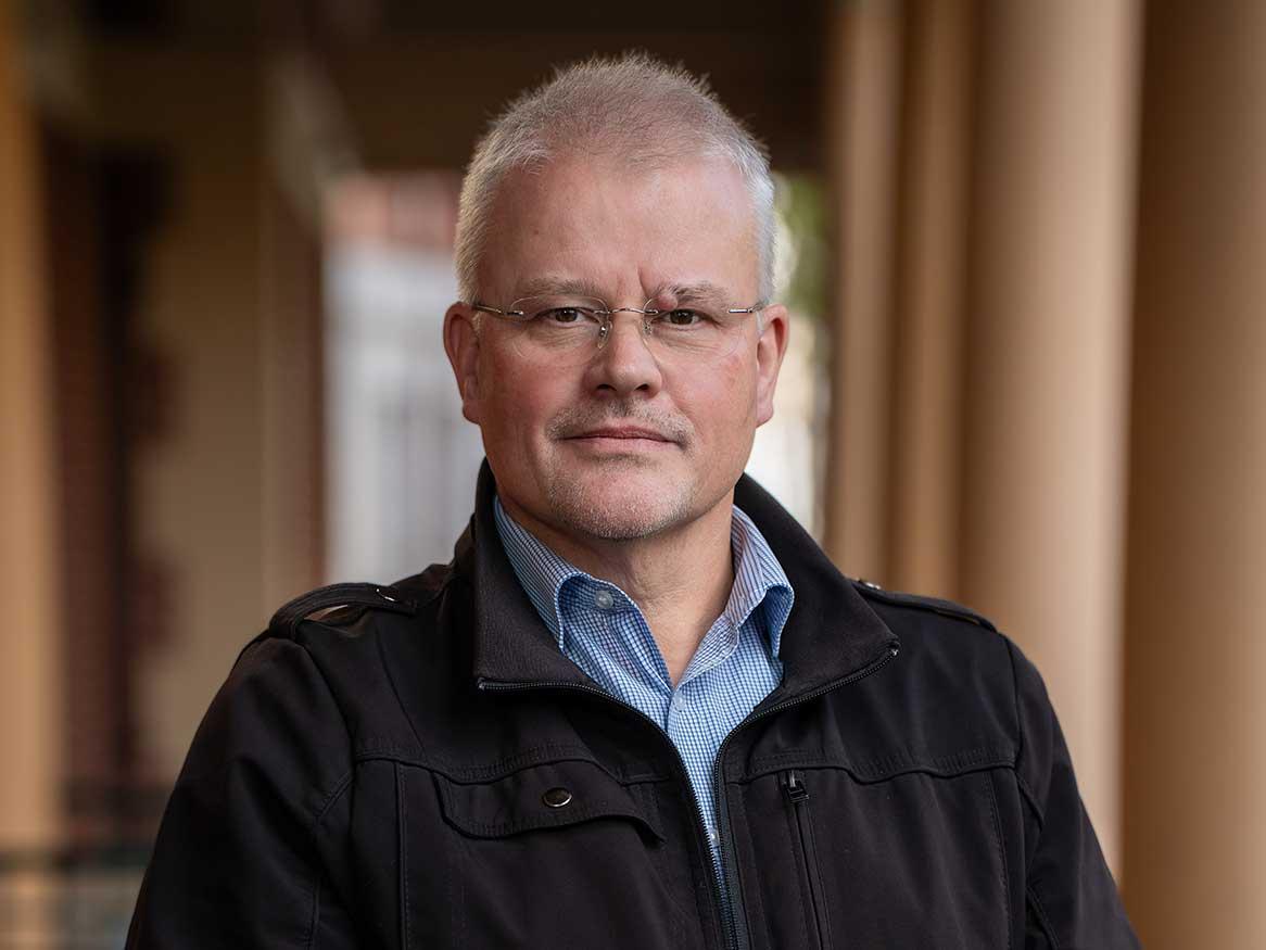 Greg Bell
