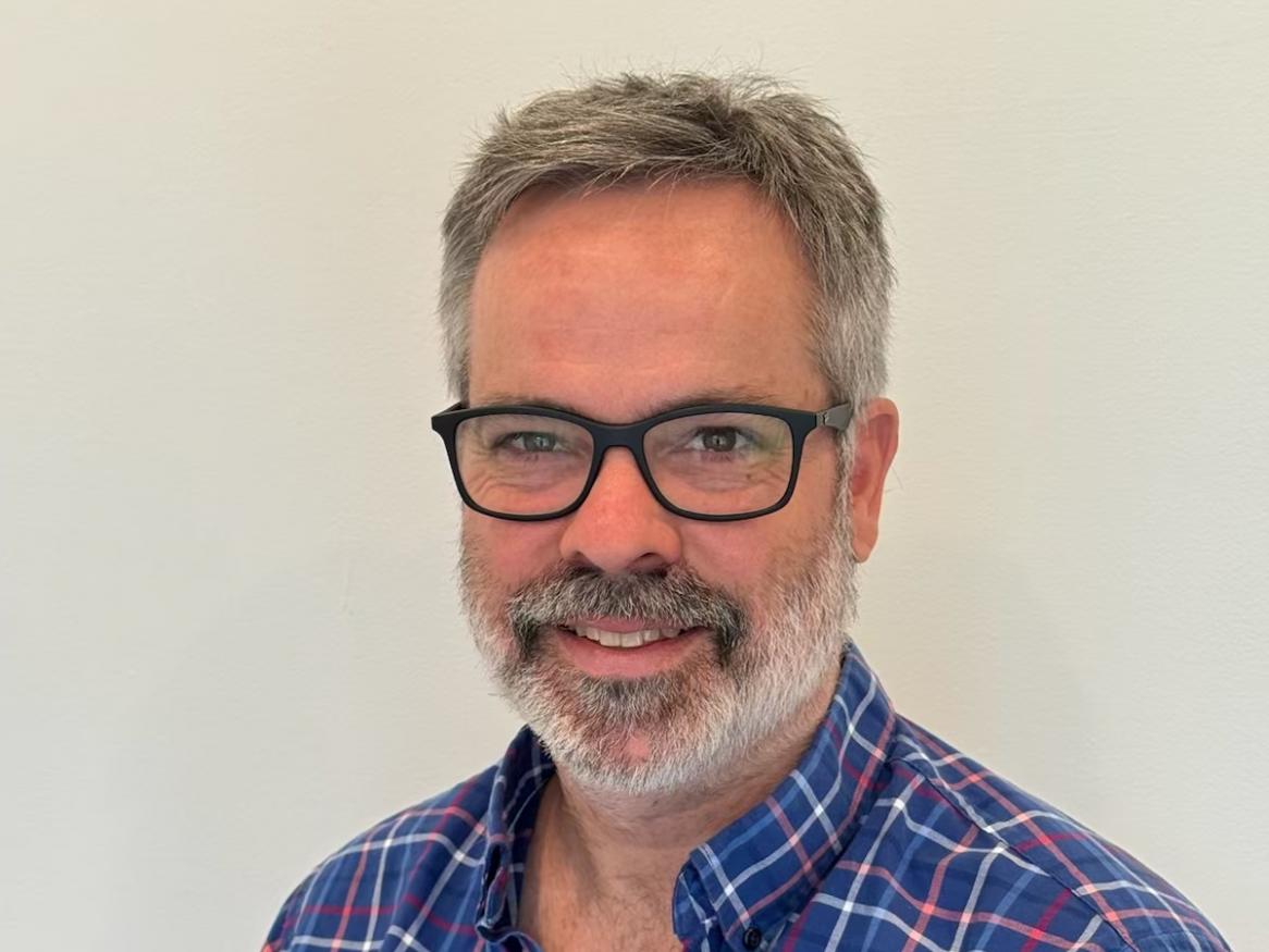 Associate Professor Ross Young