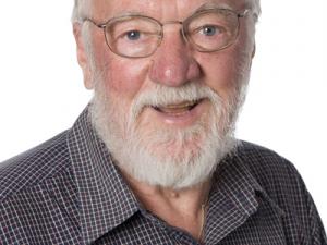 Dr Don Creighton
