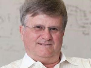 Dr Anthony Thomas