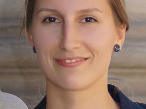 Dr Sabrina Einecke