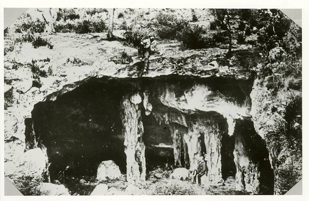 News - First picture of a cave by Thomas Hannay