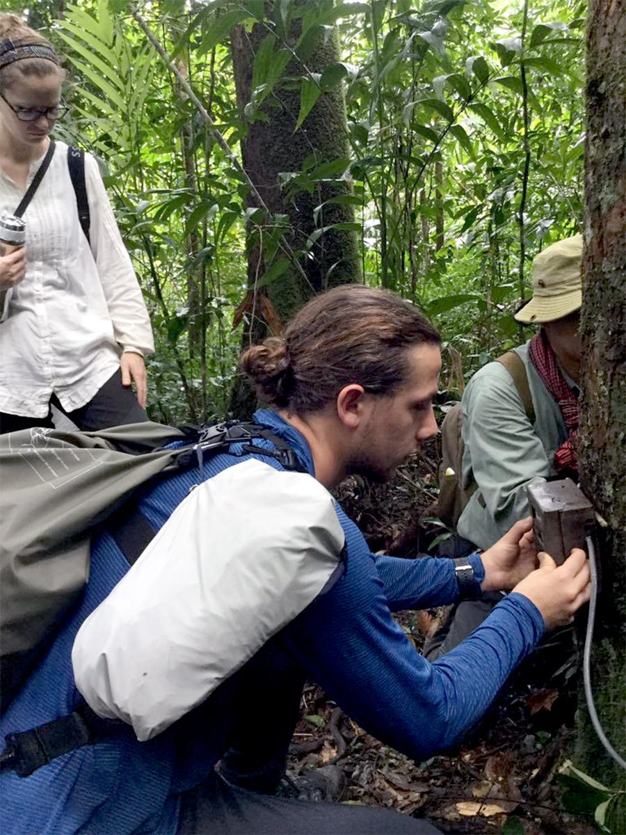 Invasion Science & Wildlife Ecology Group Cambodia research trip