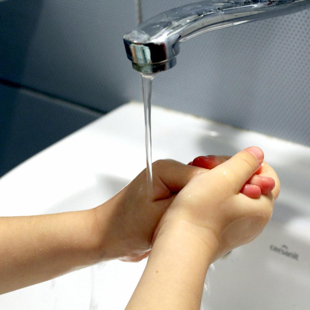 Yes, it’s a good idea for kids to wash their hands regularly to avoid getting sick.