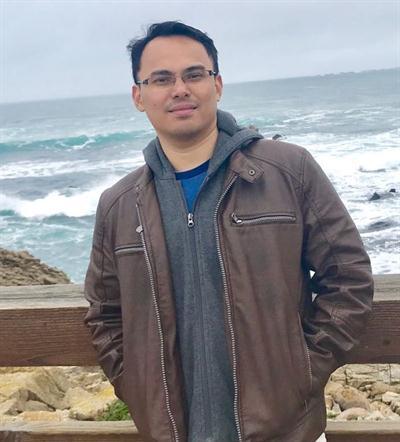 Dr Lloyd Low, Davies Research Centre