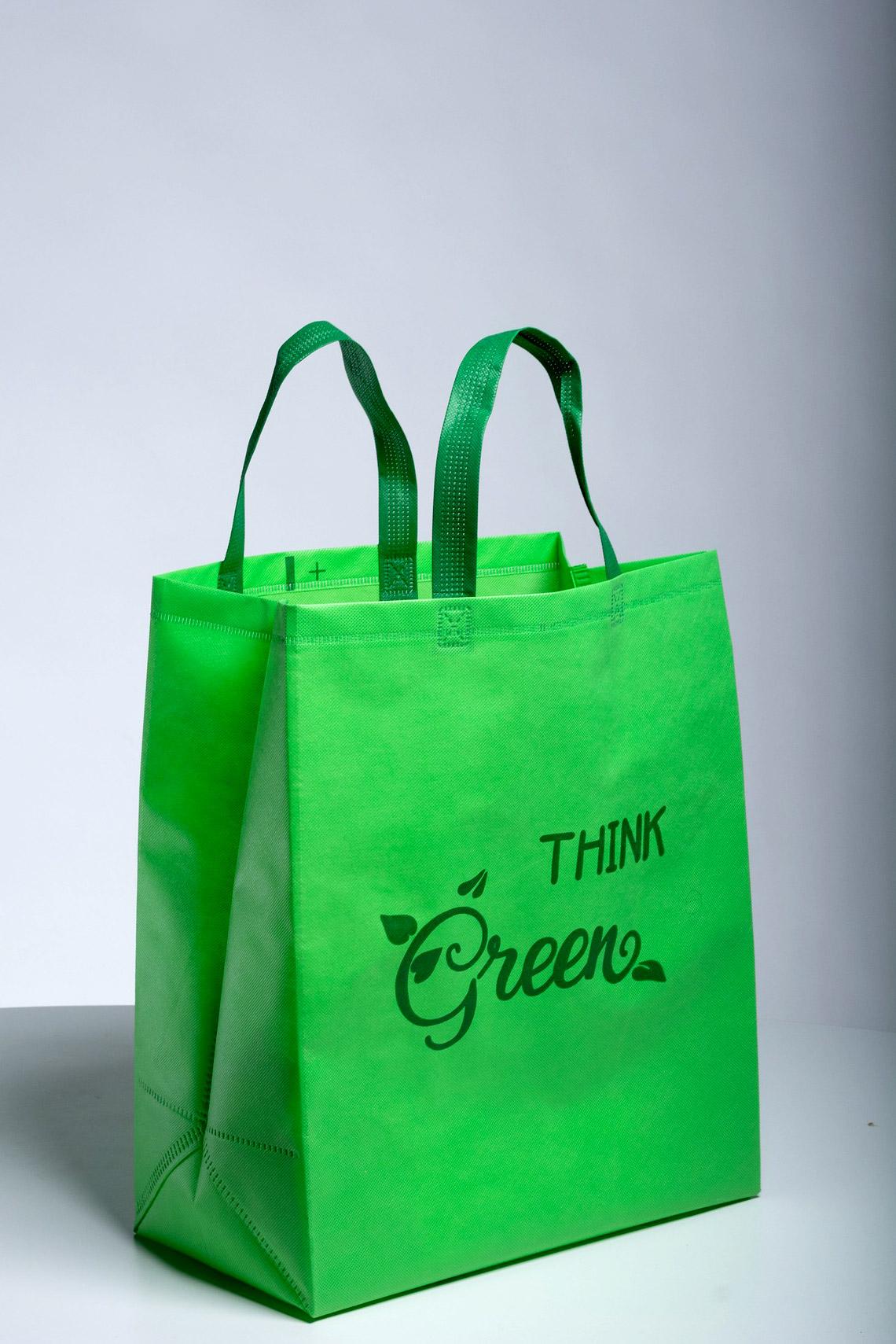 Eco shopping bag by ASHFAQ ALI from Pixabay 