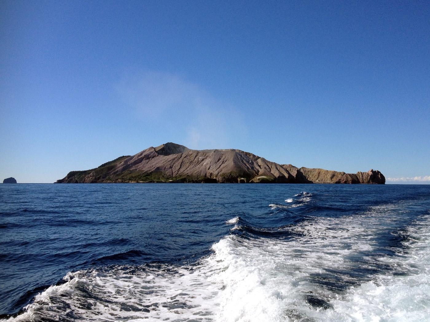 White Island off the coast of New Zealand, which acts as a natural laboratory to study the effects of ocean acidification on temperate reefs. Image credit: Ericka Coni