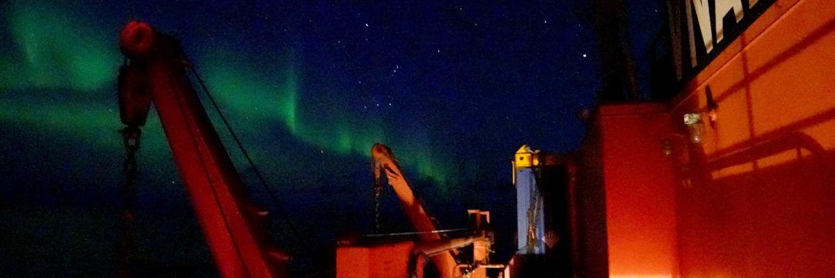 News Tom Chambers physics - Aurora Australis