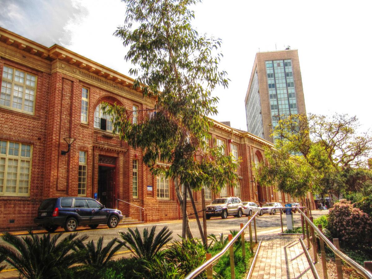 Physics building University of Adelaide by Jonathan Hall