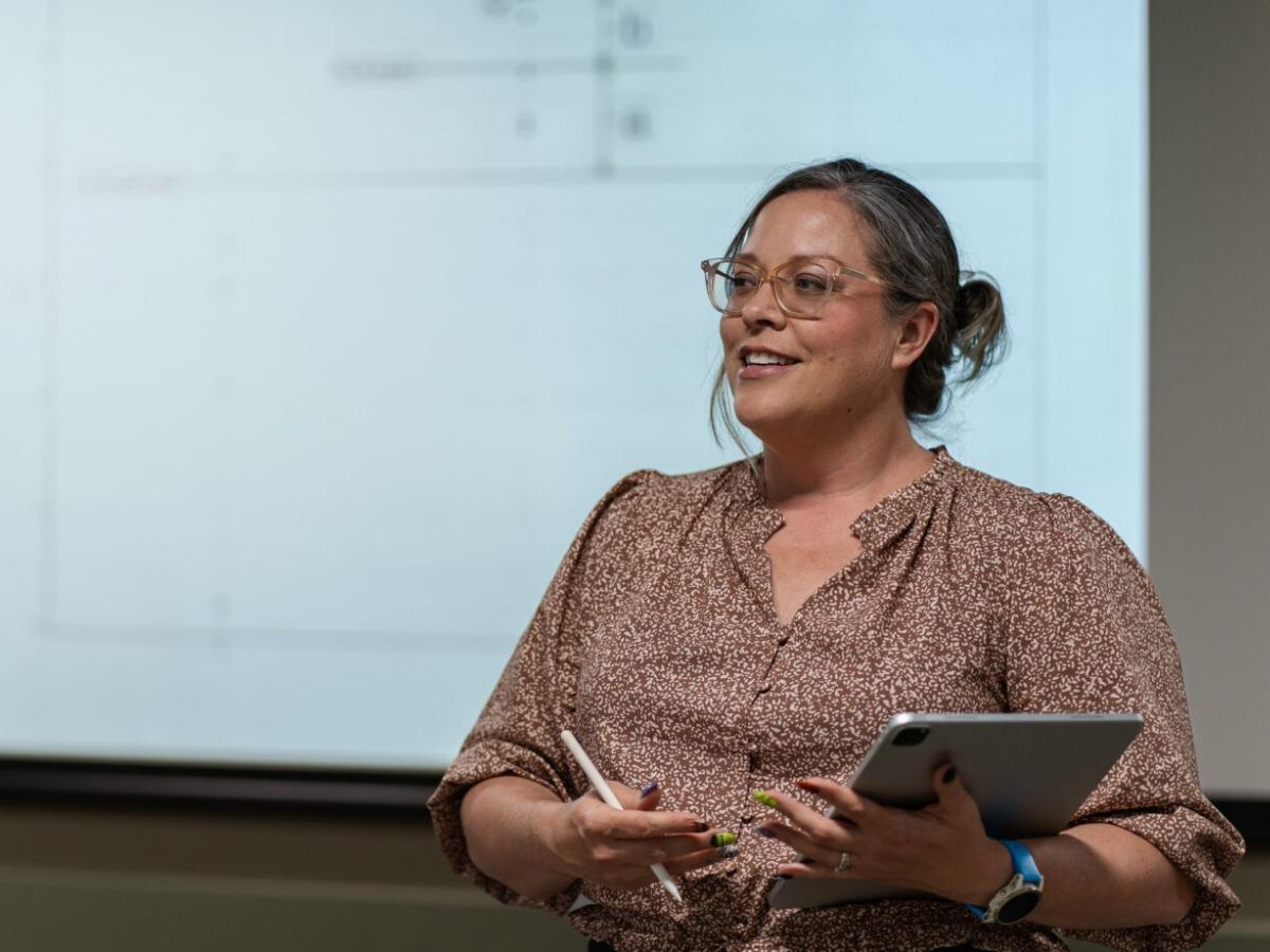 Dr Melissa Humphries