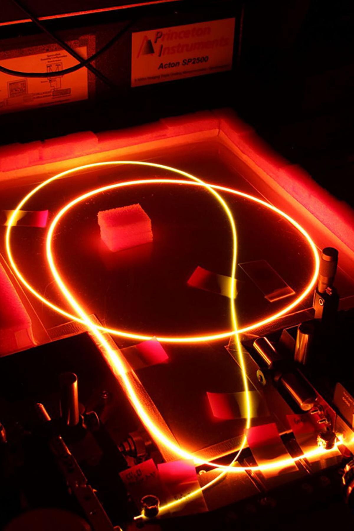 Mid-infrared laser