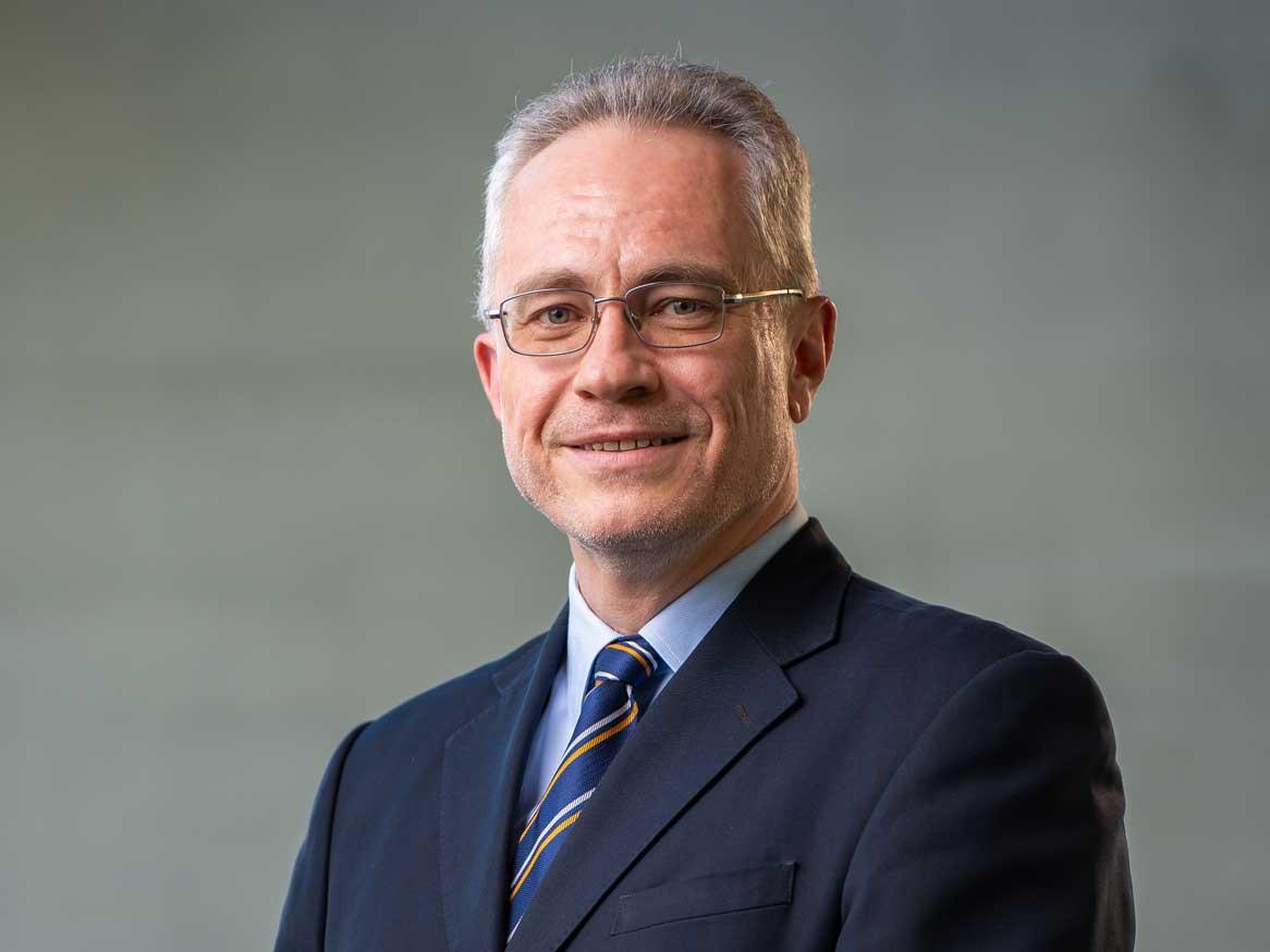Professor Scott Smith